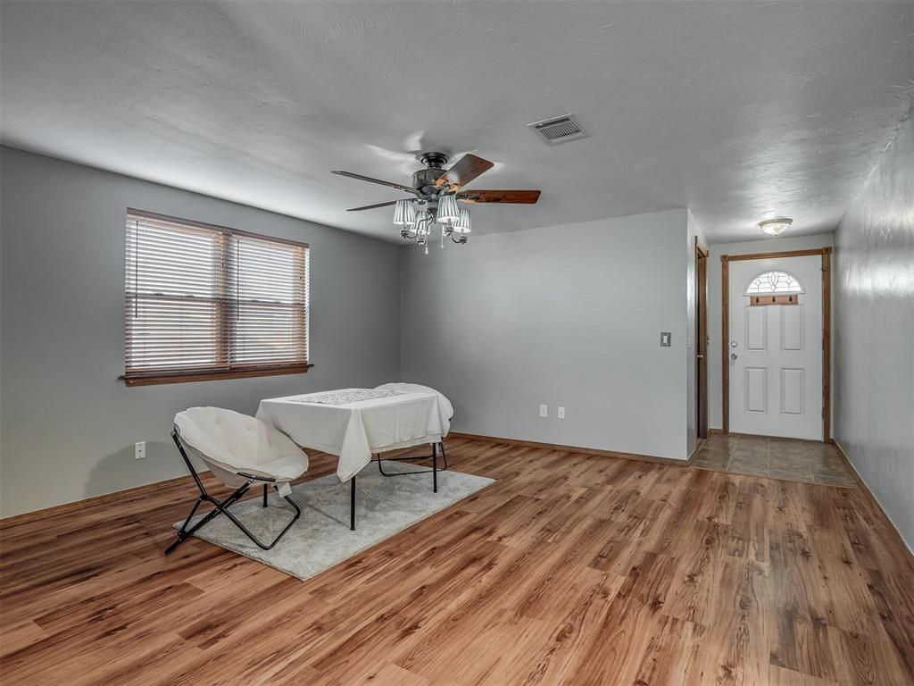 8405 S Brookline Avenue, Oklahoma City, OK 73159