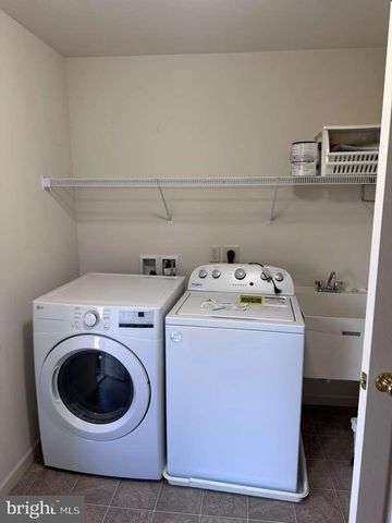 6224 GALLEON DR, Mechanicsburg, PA 17050
