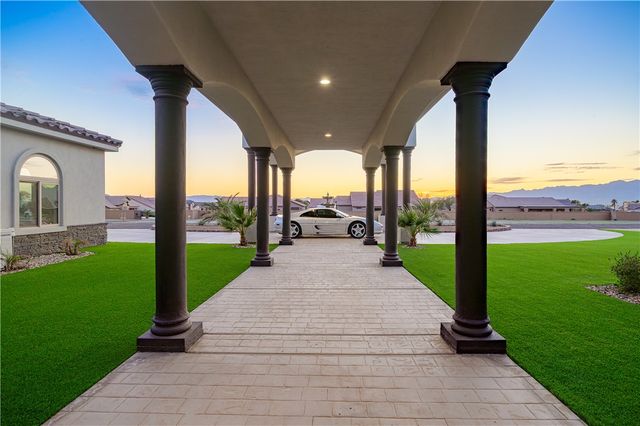 5645 S Chickasaw Avenue, Fort Mohave, AZ 86426