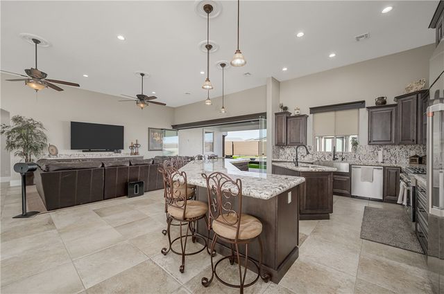 5645 S Chickasaw Avenue, Fort Mohave, AZ 86426