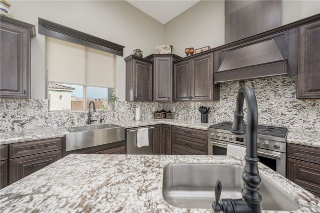 5645 S Chickasaw Avenue, Fort Mohave, AZ 86426