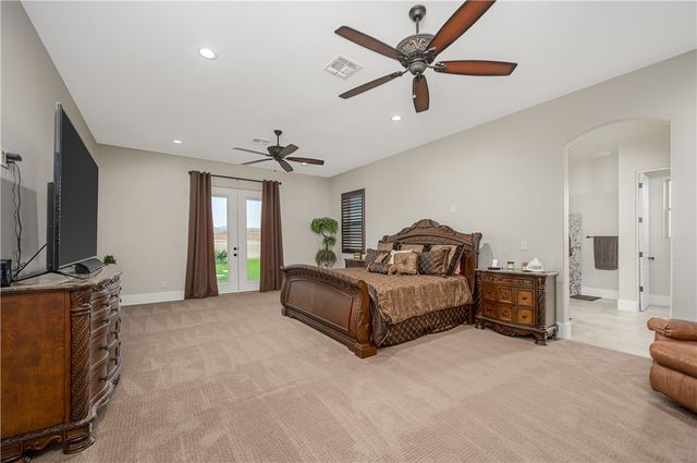 5645 S Chickasaw Avenue, Fort Mohave, AZ 86426