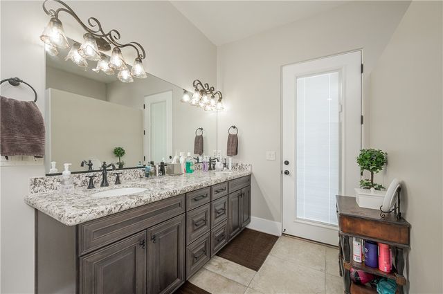 5645 S Chickasaw Avenue, Fort Mohave, AZ 86426