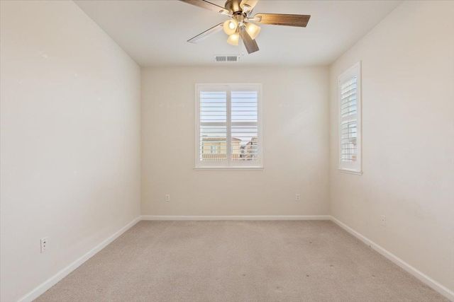 3040 Village Plaza Dr, Roseville, CA 95747