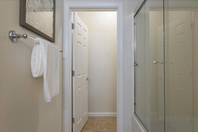 3040 Village Plaza Dr, Roseville, CA 95747