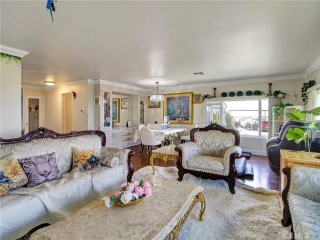 2550 Pacific Coast 255, Torrance, CA 90505