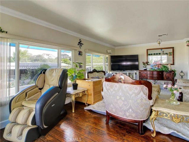 2550 Pacific Coast 255, Torrance, CA 90505