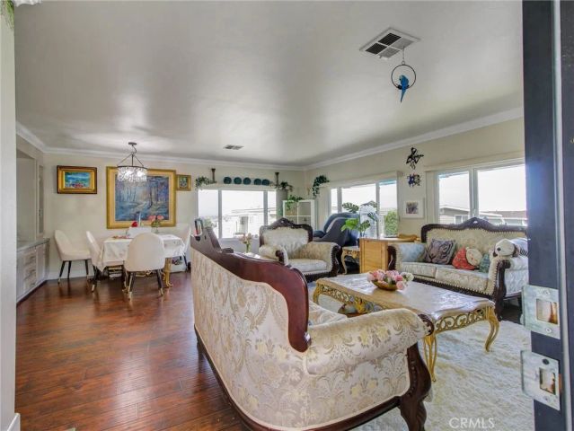 2550 Pacific Coast 255, Torrance, CA 90505