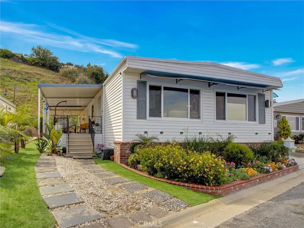 2550 Pacific Coast 255, Torrance, CA 90505