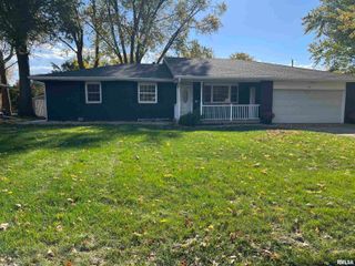 916 E JACKSON Street, Morton, IL 61550