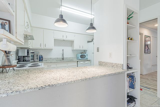 9915 Powhatan Dr Apt A1, San Antonio, TX 78230