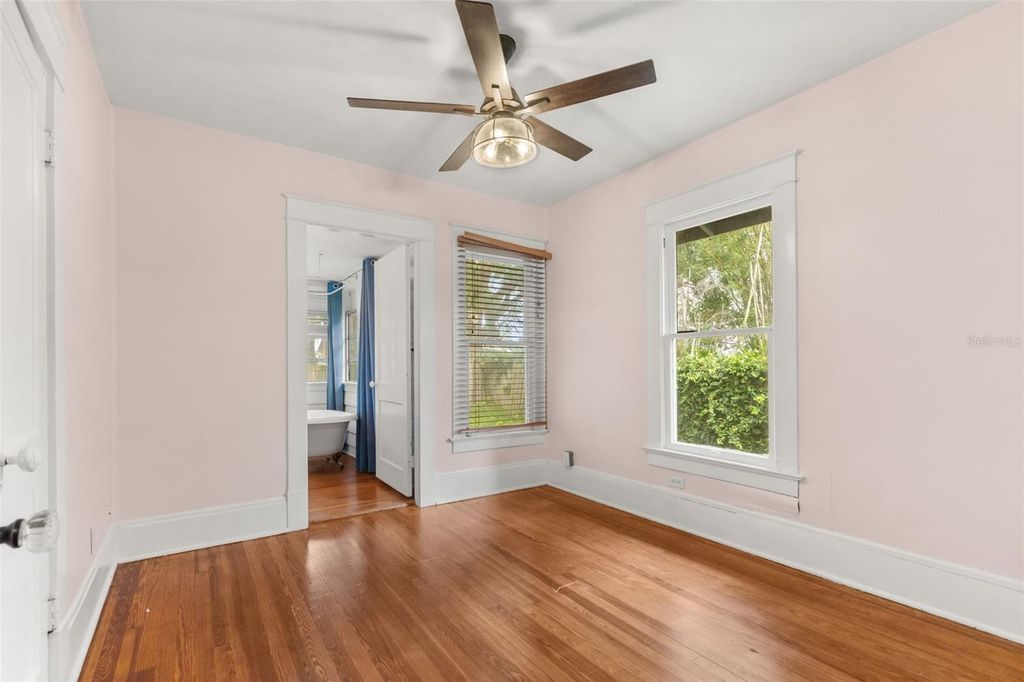 Image 12 of property listing at 1915 E CONCORD STREET, Orlando, FL 32803