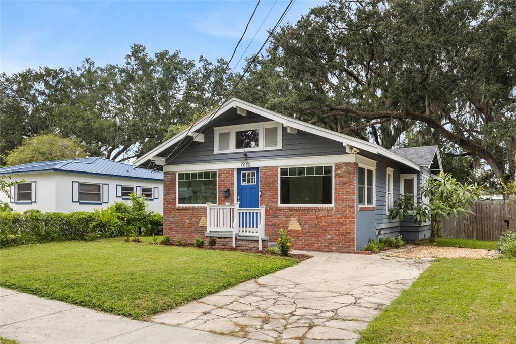 Image 23 of property listing at 1915 E CONCORD STREET, Orlando, FL 32803
