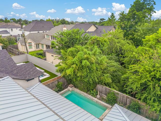 6610 Sivley Street, Houston, TX 77055