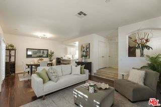 15721 Cobalt Street 102, Sylmar (los Angeles), CA 91342
