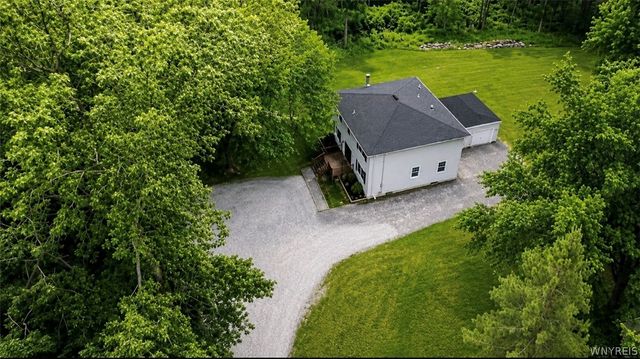 307 South Ellicott Creek Road, Amherst, NY 14228