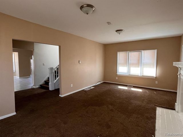 2711 Burlingame Street, Detroit, MI 48206