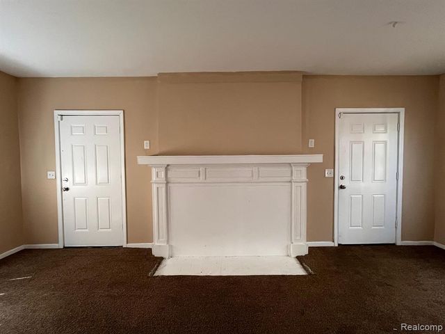 2711 Burlingame Street, Detroit, MI 48206