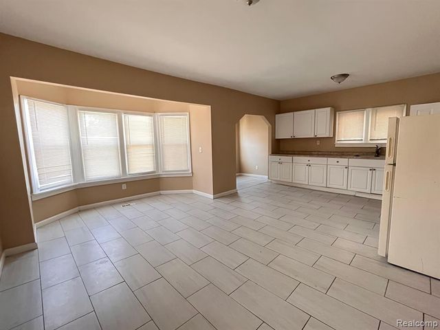 2711 Burlingame Street, Detroit, MI 48206