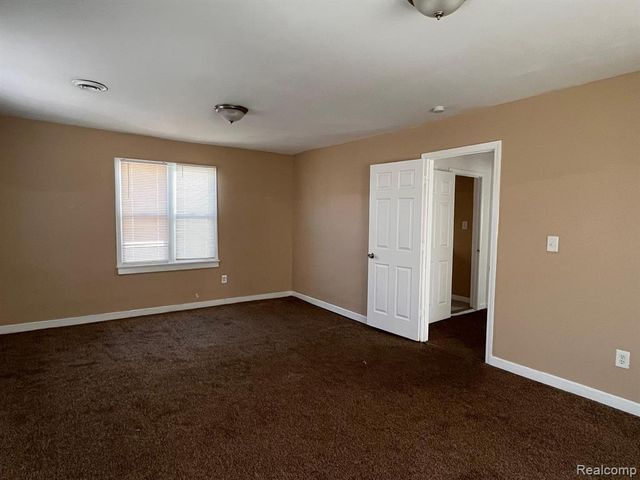 2711 Burlingame Street, Detroit, MI 48206