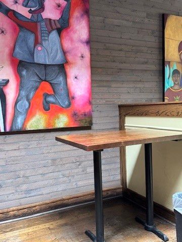 215 W North Avenue, Chicago, IL 60610