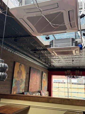 215 W North Avenue, Chicago, IL 60610