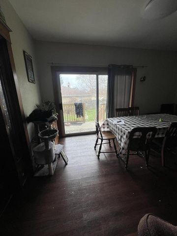 1925 Rapids DRIVE, Racine, WI 53404