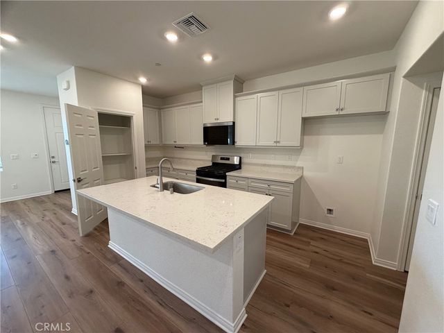 4001 Rincon Street, Ontario, CA 91761