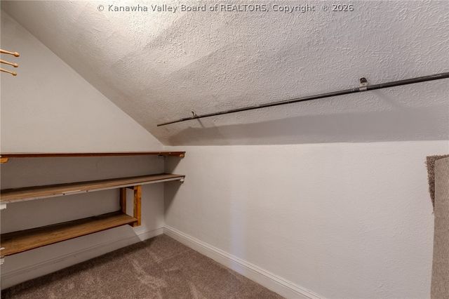 904 Lee Street, St Albans, WV 25177