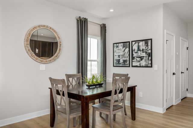 396 Tompkins Ln, Gallatin, TN 37066