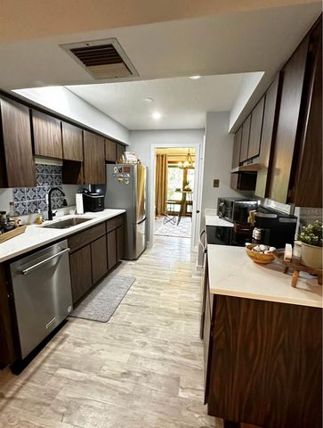 19660 SW 83RD PLACE ROAD C17, Dunnellon, FL 34432