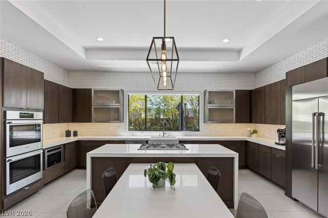 24 Garden Rain Drive, Las Vegas, NV 89135