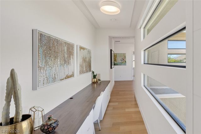 24 Garden Rain Drive, Las Vegas, NV 89135