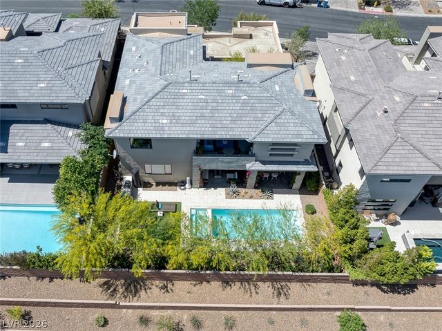 24 Garden Rain Drive, Las Vegas, NV 89135