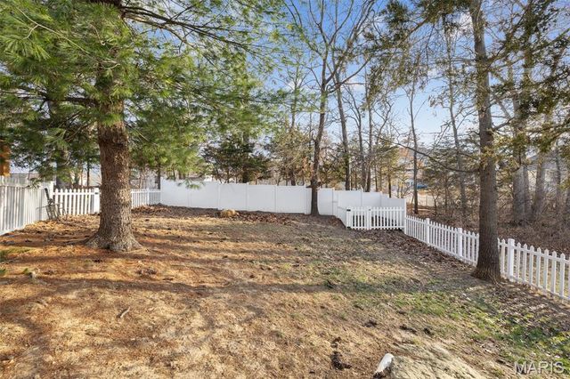 1956 Woodland Court, Wentzville, MO 63385