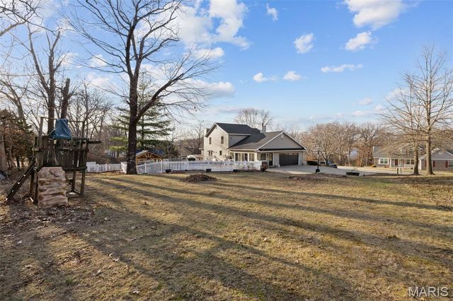 1956 Woodland Court, Wentzville, MO 63385