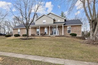 1956 Woodland Court, Wentzville, MO 63385