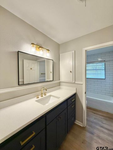 3820 Darrel Ln, Tyler, TX 75701