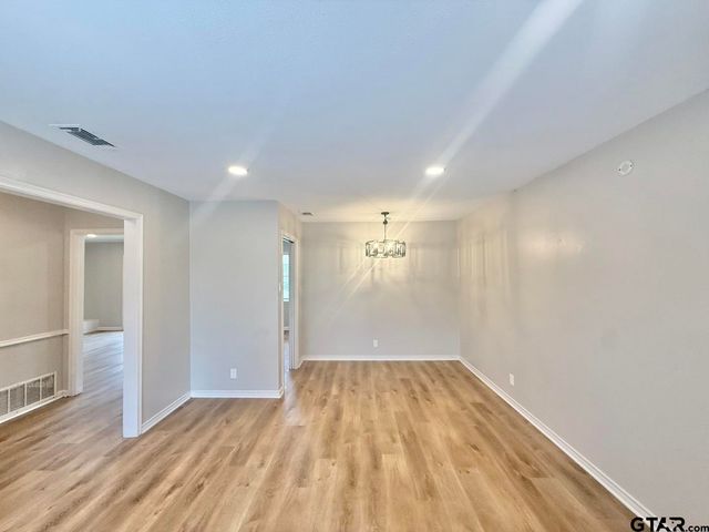 3820 Darrel Ln, Tyler, TX 75701