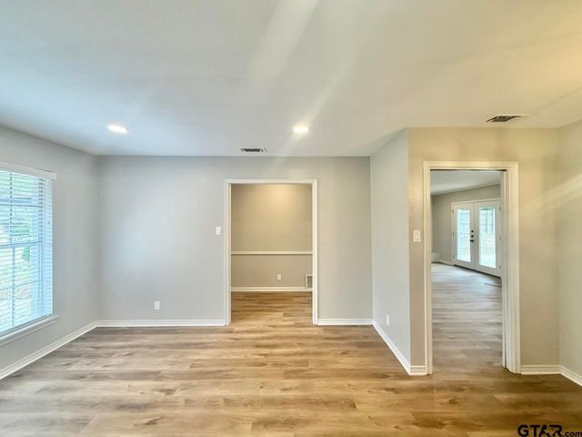 3820 Darrel Ln, Tyler, TX 75701