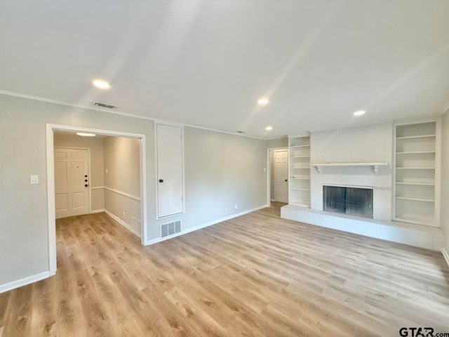 3820 Darrel Ln, Tyler, TX 75701