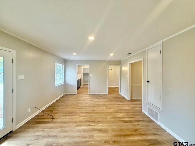 3820 Darrel Ln, Tyler, TX 75701