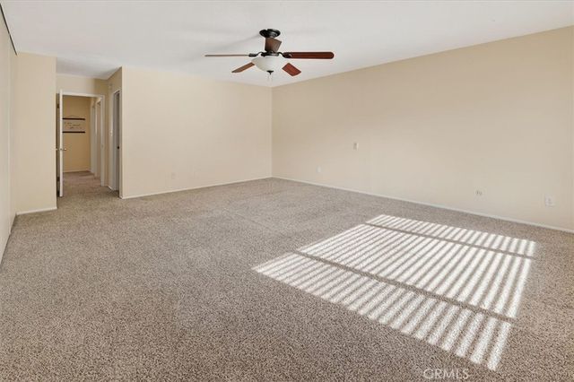 22238 James Alan 4, Chatsworth, CA 91311