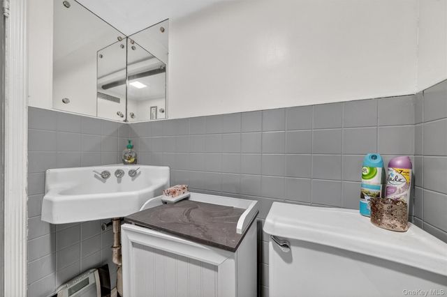 1850 Hone Avenue, Bronx, NY 10461