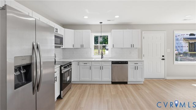 921 Diamond St, Petersburg, VA 23803