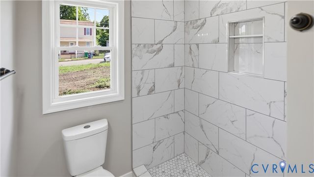 921 Diamond St, Petersburg, VA 23803