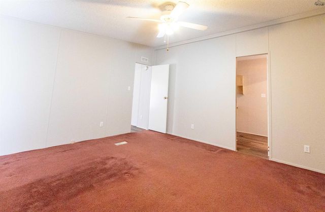 507 E 2ND STREET, Burkburnett, TX 76354