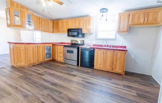 507 E 2ND STREET, Burkburnett, TX 76354