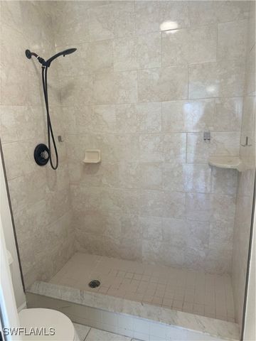 6479 Royal Woods DR, Fort Myers, FL 33908