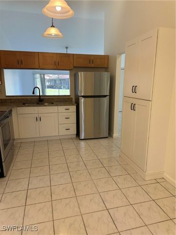 6479 Royal Woods DR, Fort Myers, FL 33908